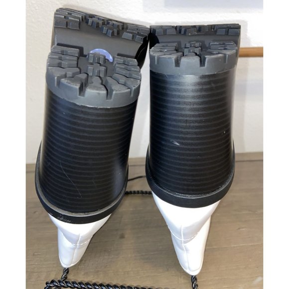 Soda Lace Up Combat Booties Chunky Heel Lug Sole Platform Sz 8.5M, Halloween - Picture 7 of 12